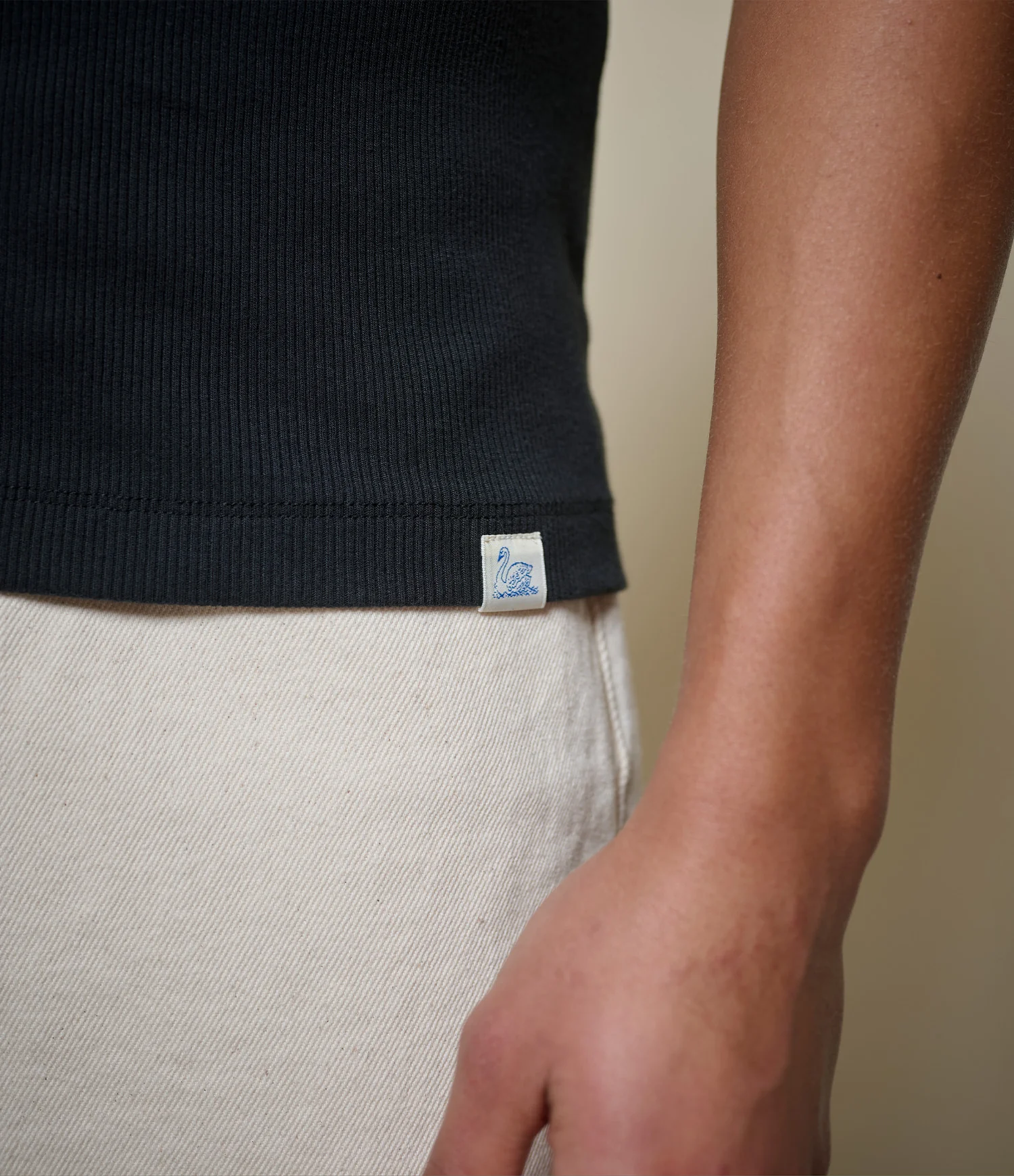 Iconic Ribbed Cotton Tank Top - Image 4