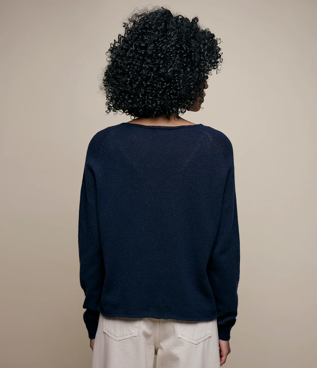 Lightweight Merino Wool-Cashmere-Silk Raglan Sweater - Image 3