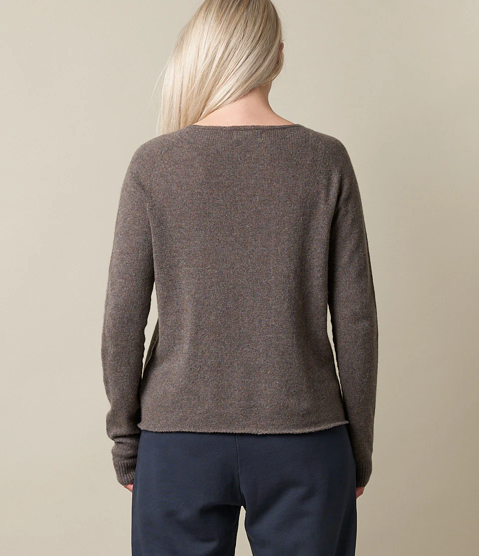 Lightweight Merino Wool-Cashmere-Silk Raglan Sweater - Image 3